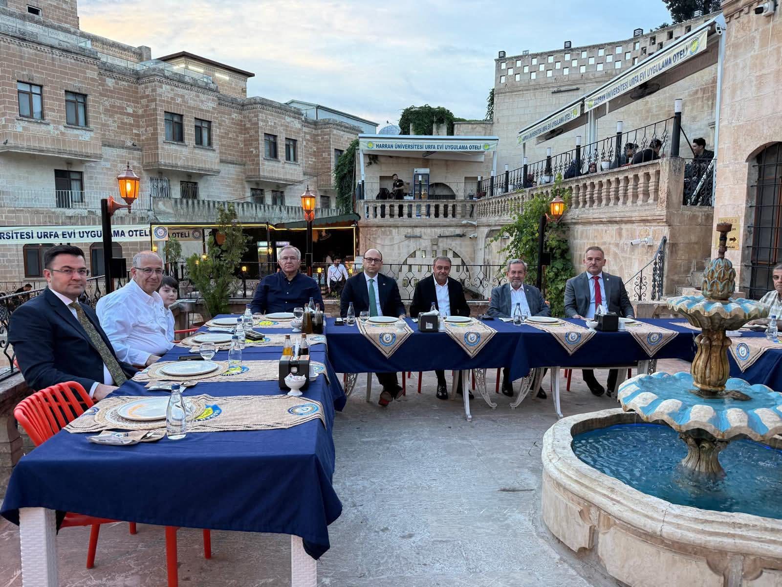 Üniversite Hastanelerinin Geleceği Şanlıurfa’da Masaya Yatırıldı